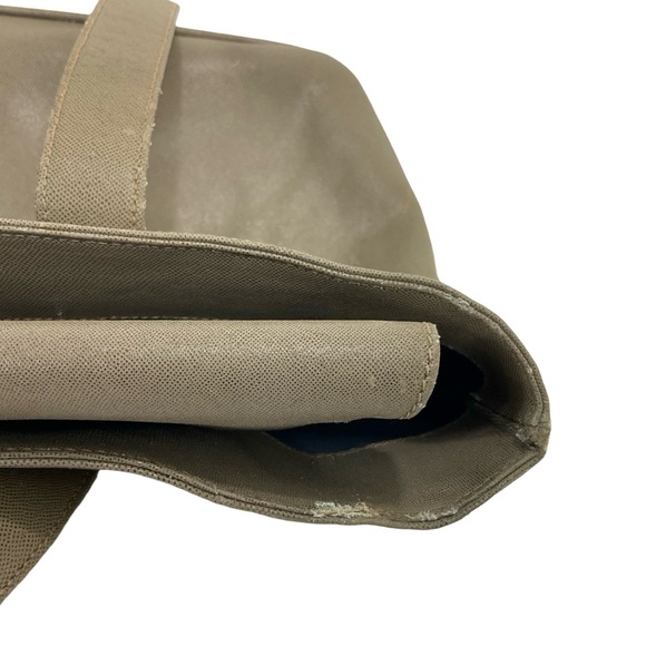 Vintage Gucci Shoulder Handbag - Picture 15 of 16